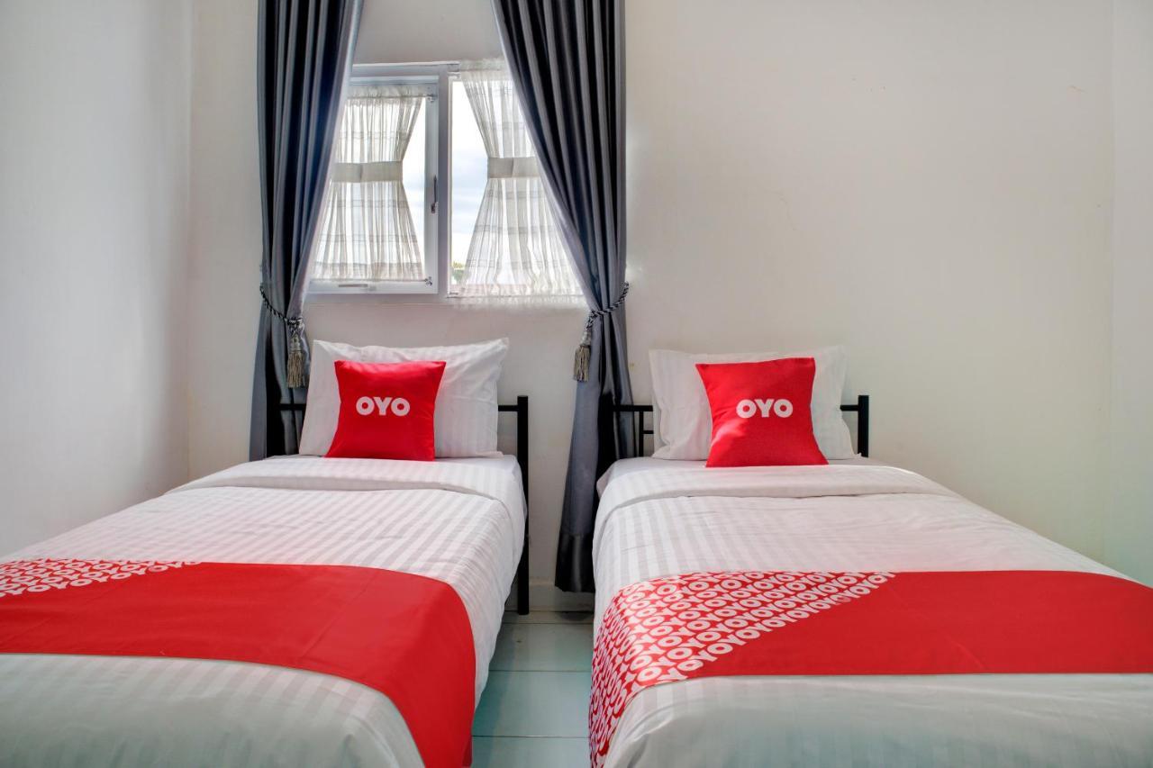 Oyo 3690 Wisma Yani Syariah Padang  Luaran gambar